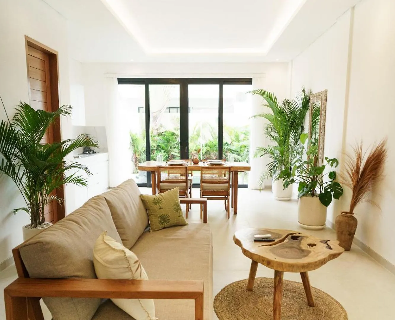 Canggu Zen Villa - 2 Bedroom Villa In Berawa